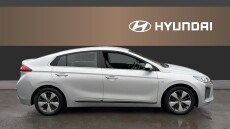 Hyundai IONIQ 1.6 GDi Plug-in Hybrid Premium SE 5dr DCT Hatchback